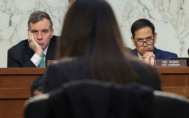 WASHINGTON, DC - MARCH 10: (L-R) Chairman Sen. Mark Warner (D-VA) and Vice Chairman Sen. Marco Rubio (R-FL) listen to testimony from Director of National Intelligence (DNI) Avril Haines during a Senate Intelligence Committee hearing on March 10, 2022 in Washington, DC. The committee held a hearing on worldwide threats. (Photo by Kevin Dietsch/Getty Images)