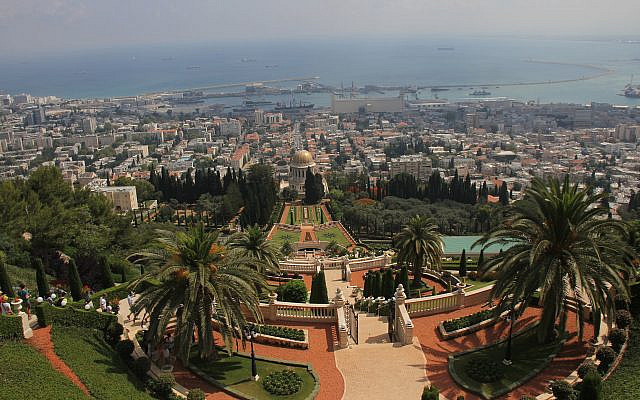 Bahá'í Gardens, Haifa. Photo by Rod Kersh