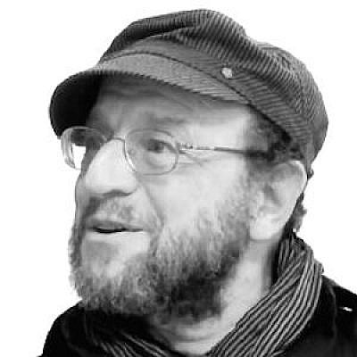 "What is a Kohen doing in the graveyard?" Rav Kook and Jacob Frank? | Bezalel Naor - Vimarsana News
