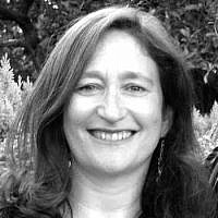 Suzanne Levy
