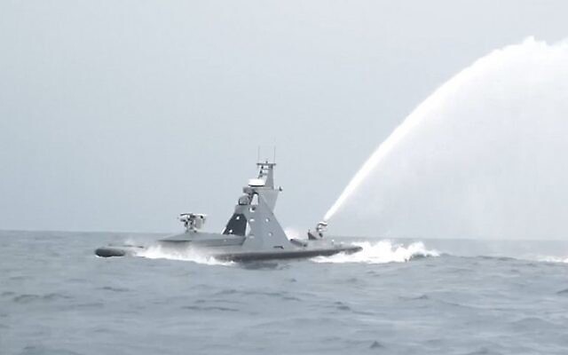 تصویر تزئینی: کشتی بدون سرنشین نیروی دریایی اسرائیل در آزمون شلیک موشک از بندر اشکلون، ۷ مارس ۲۰۱۷. (IDF spokesperson)