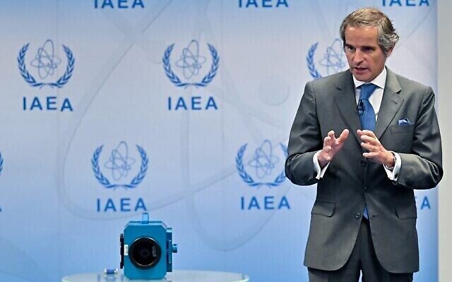 تصویر:‌ رافائل گروسی، دبیرکل آژانس بین المللی انرژی اتمی، IAEA، آخرین داده های وضعیت کنونی ایران را در وین، اتریش، به خبرنگاران اطلاع می دهد؛ ۹ ژوئن ۲۰۲۲. (Joe Klamar/AFP)