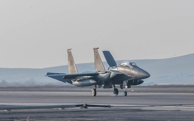 تصویر: یک جت جنگندهٔ AFCENT F-15 در پایگاه هوایی نواتیم، ۵ ژانویهٔ ۲۰۲۳. (Israel Defense Forces)