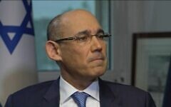 تصویر: امیر یارون رئیس بانک مرکزی اسرائیل حین گفتگو در مصاحبه با CNN که در ۱۵ مارس ۲۰۲۳ پخش شد. 
(Screenshot: CNN; used in accordance with Clause 27a of the Copyright Law)