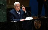 تصور: محمود عباس رئیس تشکیلات خودگردان فلسطینیان حین سخنرانی در هفتادوهشتمین نشست مجمع عمومی سازمان ملل، ۲۱ سپتامبر ۲۰۲۳. (AP Photo/Craig Ruttle)