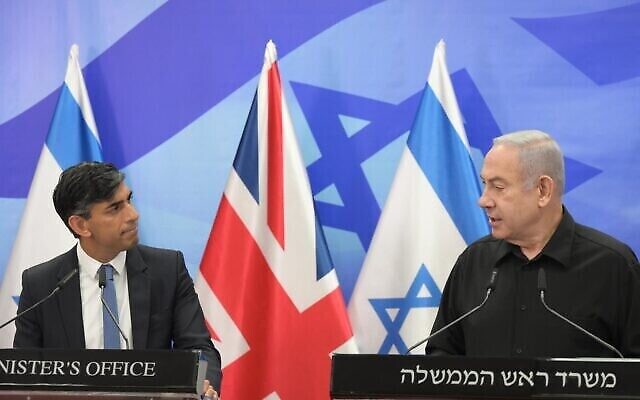 تصویر: بنیامین نتانیاهو نخست وزیر (راست) در دیدار با ریشی سوناک نخست وزیر بریتانیا در اورشلیم، ۱۹ اکتبر ۲۰۲۳. (Amos Ben Gershom/GPO)