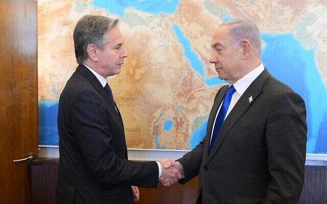 بنیامین نتانیاهو نخست وزیر (راست) در ملاقات با آنتونی بلینکن وزیر خارجهٔ‌ ایالات متحده در اورشلیم، ۷ فوریه ۲۰۲۴. (Amos Ben Gershom/GPO)