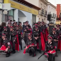 Des participants du carnaval de Campo de Criptana, en Espagne, déguisés en nazis, en février 2020. (Capture d'écran : YouTube via JTA)