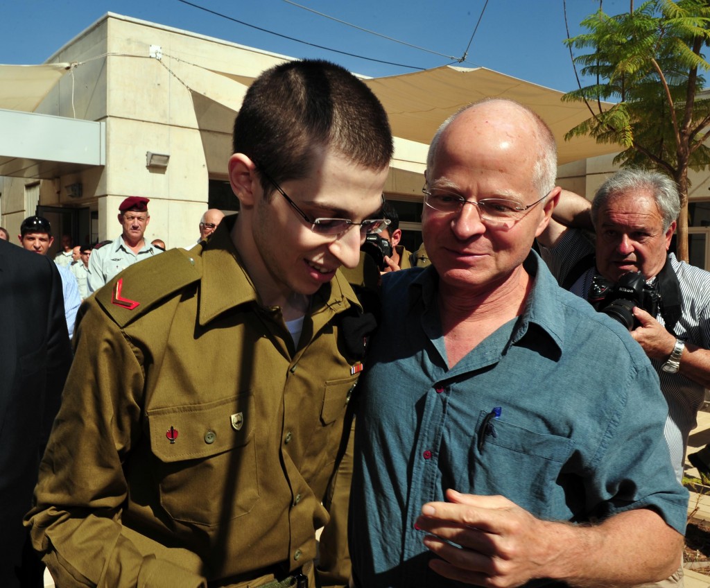 Gilad Shalit with his father Noam, on the day of his release from captivity (photo credit: Ariel Hermoni/ Defense Ministry /Flash90)