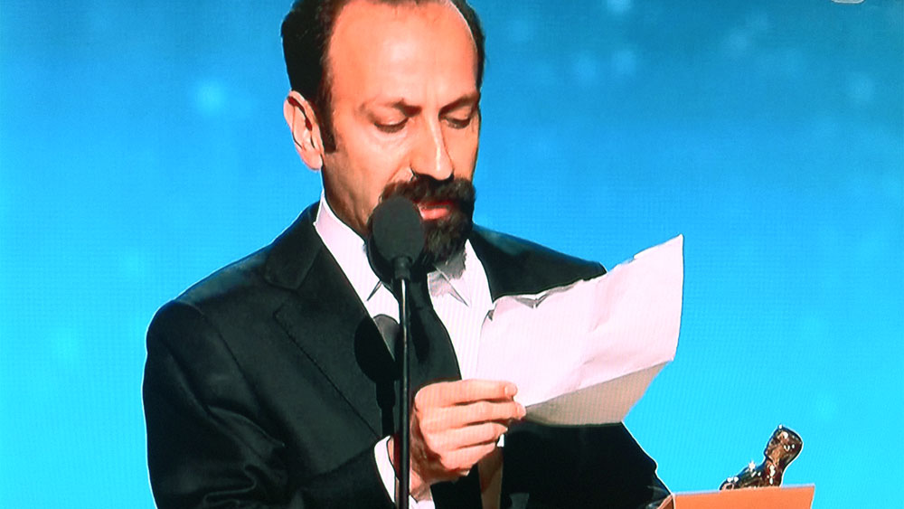 Asghar Farhadi reading his speech at the Academy Awards (Photo: TV screen capture)