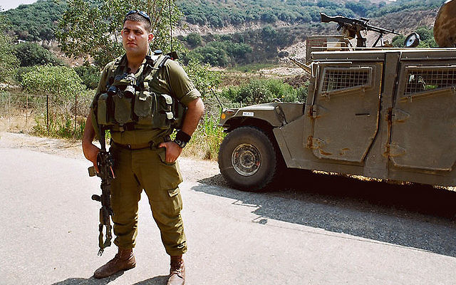 Un soldat de l'unité druze Herev  (Crédit : CC BY kikasso, Flickr)
