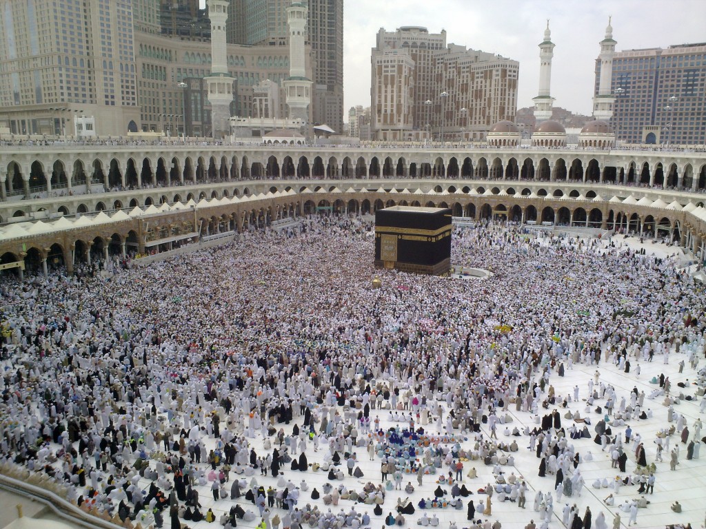 The Kaaba in Mecca (photo credit: CC BY-SA Al Jazeera English, Flickr)