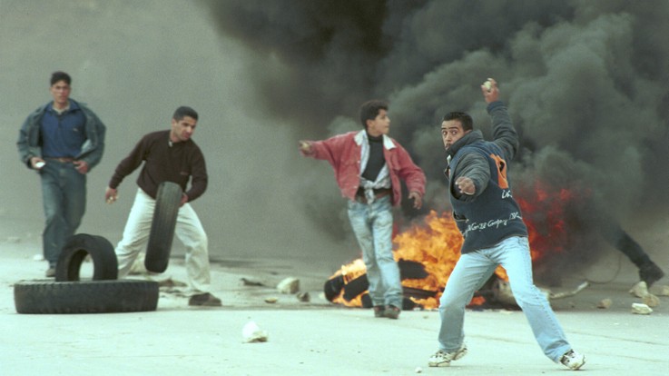 Clashes in Ramallah during the first intifada (photo by Nati Shohat/Flash90)