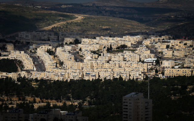 Le quartier de Ramat Schlomo, en 2013. (Crédit : Nati Shohat/Flash90)