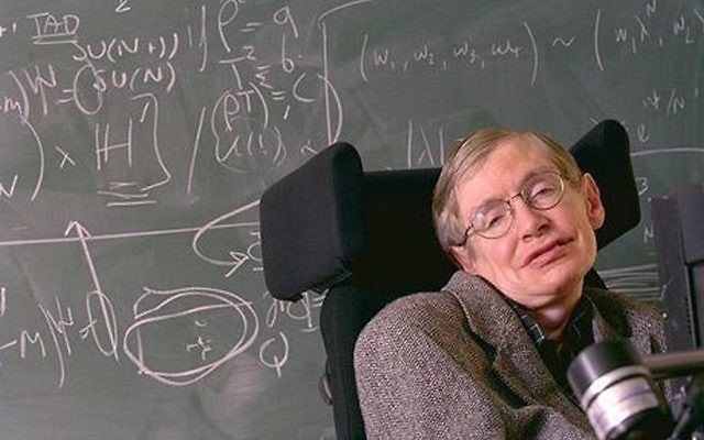 Le célèbre physicien Stephen Hawking (Crédit : CC-BY elhombredenegro/Flickr)