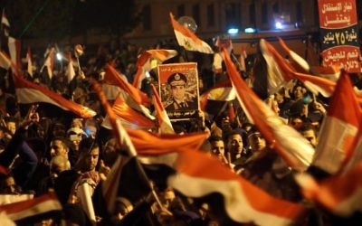 Des manifestants en faveur du général al-Sissi rassemblés sur la place Tahrir au Caire, le 25 janvier 2014 (Crédit AFP/Ahmed Taranh)