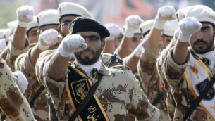 Gardiens de la révolution islamique (Crédit : @MidEastNews_Eng via Twitter/File) Gardiens de la révolution islamique (Crédit : @MidEastNews_Eng via Twitter/File)