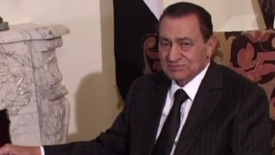 Hosni Moubarak, ancien président égyptien, renversé en 2011 par une révolution du "Printemps arabe". (Crédit : capture d'écran YouTube)