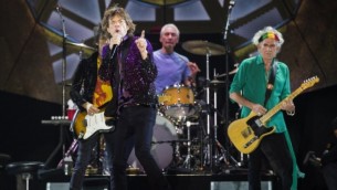 Les Rolling Stones en concert à Tel Aviv - 4 juin 2014 (Crédit : Jack Guez/AFP)