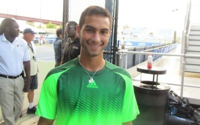 L'adolescent champion de tennis Noah Rubin - 21 Août, 2014. (Crédit : Howard Blas / The Times of Israël)