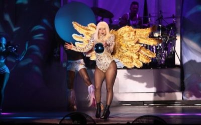 Lady Gaga en concert à Tel Aviv - 13 septembre 2014 (Crédit : Debra Kamin/Times of Israel)