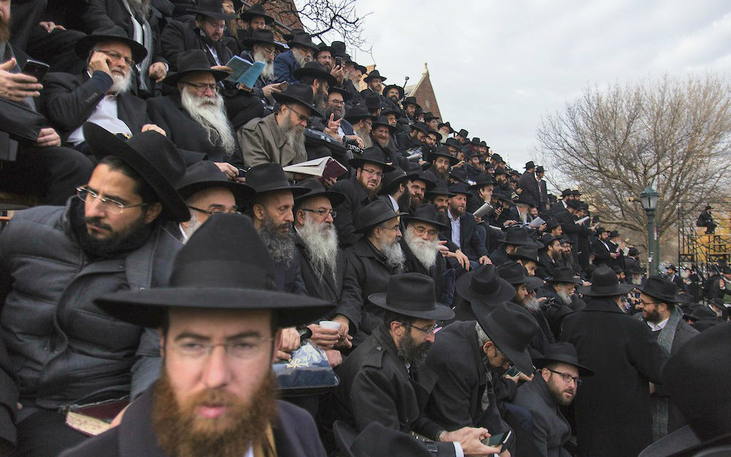 Des émissaires du mouvement Habad Loubavitch venus du monde entier assister à la conférence annuelle à New York, Etats-Unis. (Crédit : Adam Ben Cohen/Chabad.org)