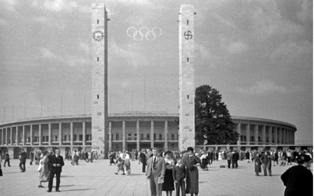 Le stade olypique de Berlin en 1936 (Crédit Wikipédia)