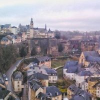Vue de la ville de Luxembourg. (Crédit : CC-BY-SA Sixdown/Wikimedia Commons)