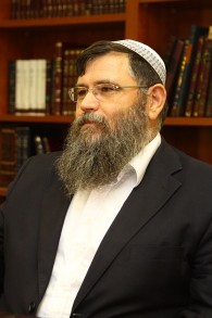 Rabbi Eliezer Schinveld (Crédit : Rachamim Maimon / Meir Harel Hesder Yeshiva CC-BY-SA 3.0)