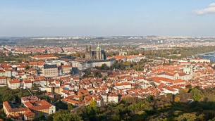 Vue panoramique de Prague. Illustration. (Crédit : David Iliff/CC BY-SA 3.0)