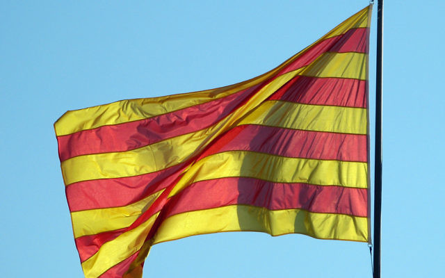 Crédit Wikipédia : CC BY-SA 2.0 : Pablo Saludes Rodil - Flickr : drapeau de la Catalogne