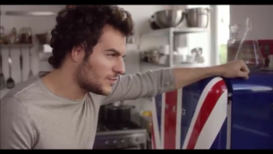 Amir Haddad (Capture d'écran : Youtube Amir Officiel - Oasis)