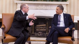 Le Professeur Alan Dershowitz et le président Barack Obama dans le bureau ovale de la Maison-Blanche (Autorisation)