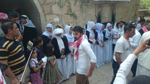 Les Yézidis à Lalish, un lieu saint (Crédit : Facebook)