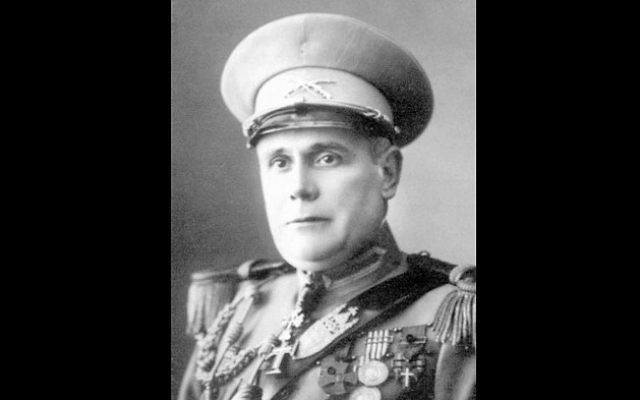 Le capitaine juif de l'armée portugaise, Arthur Carlos Barros Basto, 1887-1961. (Crédit : Domaine Public/Wikipedia)