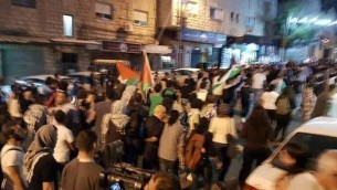 Une manifestation à Nazareth a tourné à la violence avec des manifestants s'affrontant aux forces de l'ordre (Crédit photo: Noor Hussein) 
