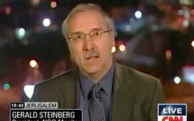 Gérald Steinberg, interviewé sur CNN (Crédit : Capture d’écran YouTube/CNN)