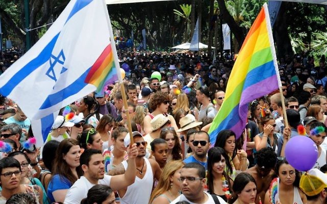 La gay pride à Tel Aviv (Crédit : CC BY-SA 2.0/Marche des fiertés de Tel-Aviv-Jaffa en 2012/U.S. Embassy Tel Aviv)