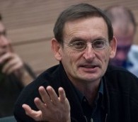 Le député de la Liste arabe unie Dov Khenin à la Knesset (Crédit : Miriam Alster / FLASH90)