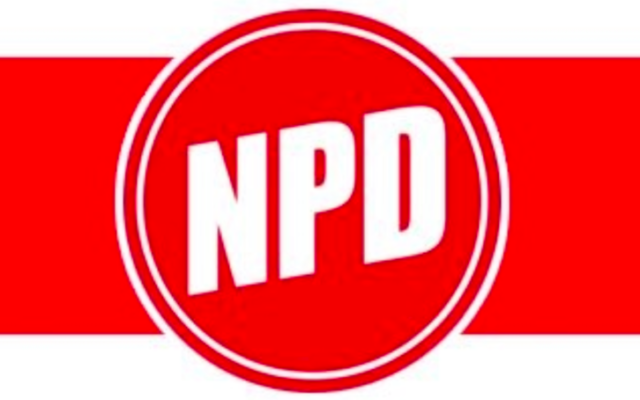 Logo du NPD allemand (Crédit : Wikimedia commons)