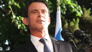 Manuel Valls, le 22 mai à Tel Aviv (Crédit : Marine Crouzet/ Ambassade de France en Israel)
