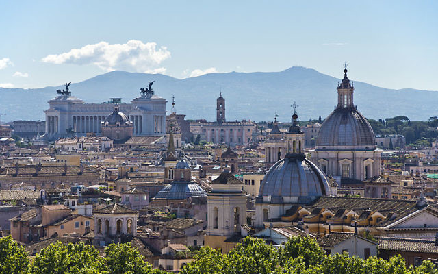 Vue sur Rome (Crédit : Bert Kaufmann/Wikimedia commons/CC BY SA 2.0)