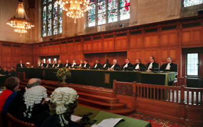 Audience publique à la Cour Internationale de Justice, en 2006. (Crédits : Wikipedia)