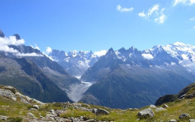 Le massif du Mont Blanc, dans les Alpes françaises. Illustration. (Crédit : CC BY-SA/Gnomefilliere/Wikimedia)
