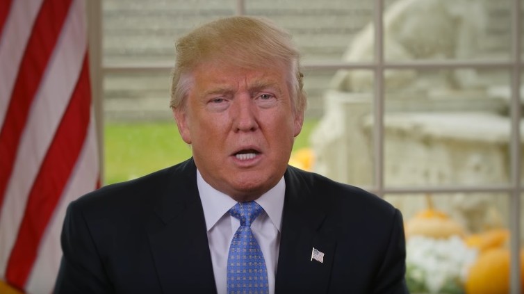 Le président américain élu Donald Trump dans une vidéo publiée le 21 novembre 2016. (Crédit : capture d'écran YouTube)