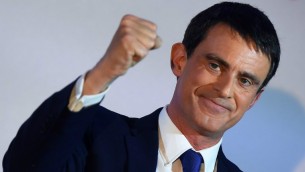 Manuel Valls, candidat à la primaire présidentielle de la gauche française, au premier tour de la primaire, le 22 janvier 2017. (Crédit : Eric Feferberg/AFP)