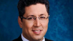 Ilan Shohat, maire de Safed (Crédit : capture d'écran YouTube)