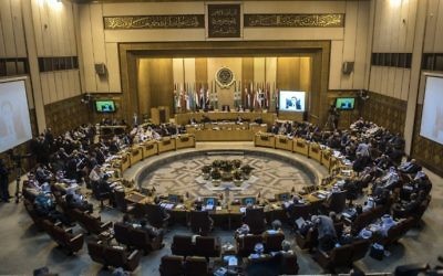 Réunion des ministres des Affaires étrangères de la Ligue arabe au Caire, le 7 mars 2017. (Crédit : Khaled Desouki/AFP)
