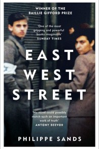 Couverture de 'East West Street' de Philippe Sands. (Autorisation)