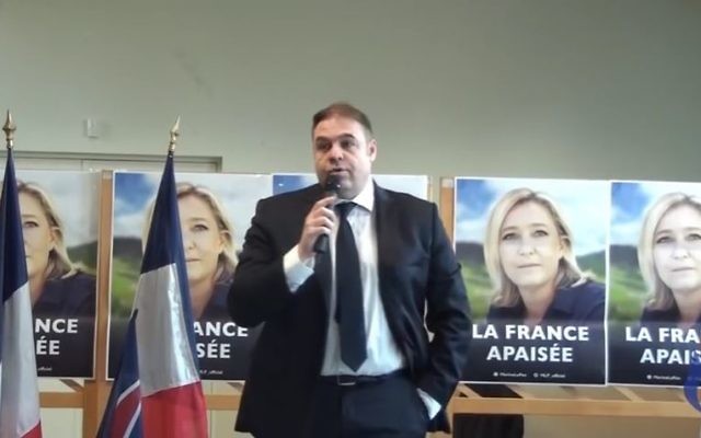 Axel Loustau lors d'un meeting à Suresnes en mars 2016 (Crédit: capture d'écran Youtube/Front national 92)
